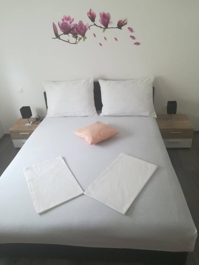 Apartmani Ivka Brodarica  Exteriör bild